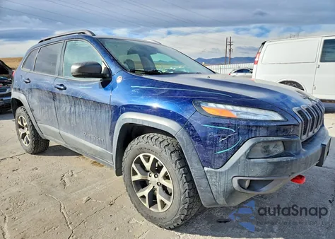 2015 Jeep Cherokee Trailhawk из США, поврежденный, VIN 1C4PJMBS3FW650853